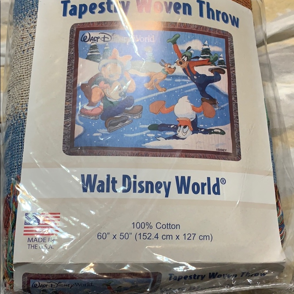 Tapestry woven throw Disney new